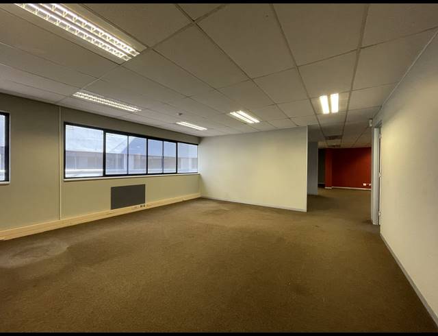 418M² OFFICE TO LET IN SANDTON CENTRAL